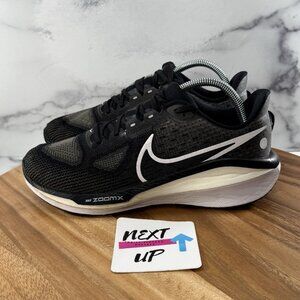 Nike Womens Vomero 17 FB8502-301 Black Running Shoes Sneakers Size 9